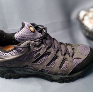 Merrell vibram men's hiking shoes